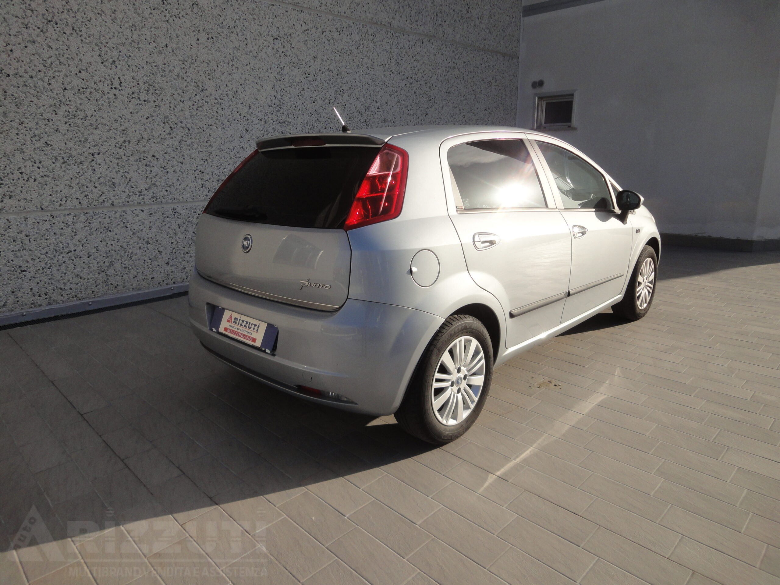 FIAT PUNTO Emotion 1.3 Mj 90cv 5p Euro 4 - Autorizzuti